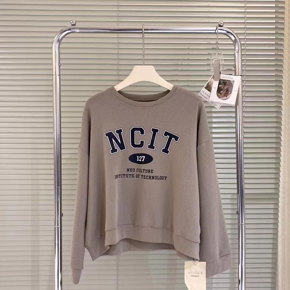 Brand casual sweater factory stock